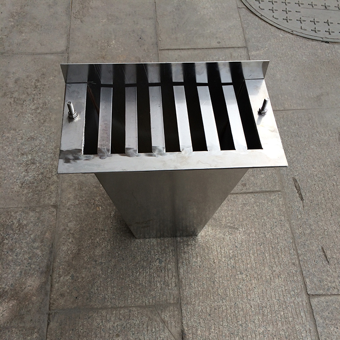 不锈钢侧排雨水斗 (7)